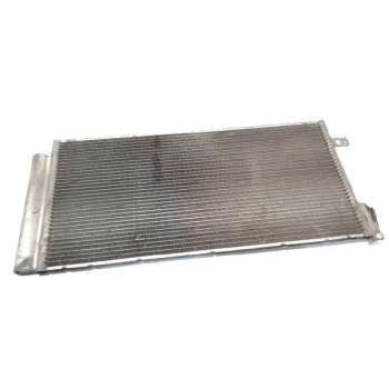CONDENSADOR / RADIADOR AIRE ACONDICIONADO 51937924 