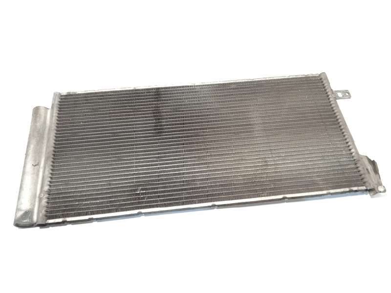 CONDENSADOR / RADIADOR AIRE ACONDICIONADO 51937924 