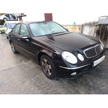 mercedes-benz clase e (w211) berlina del año 2003