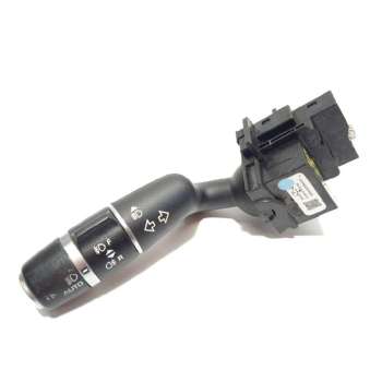 MANDO LUCES BJ323F972DB LR024627