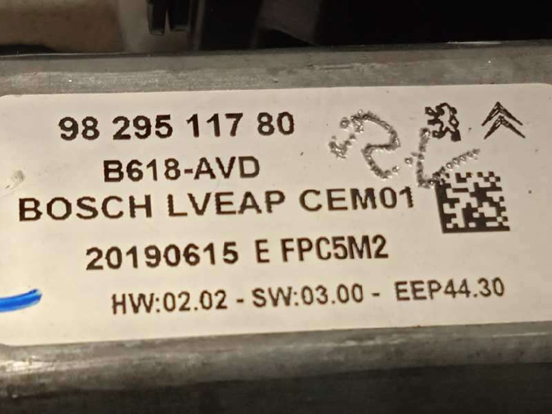 Recambio de elevalunas delantero derecho para citroën c3 feel referencia OEM IAM 9830478880  9829511780 - Blanco 5