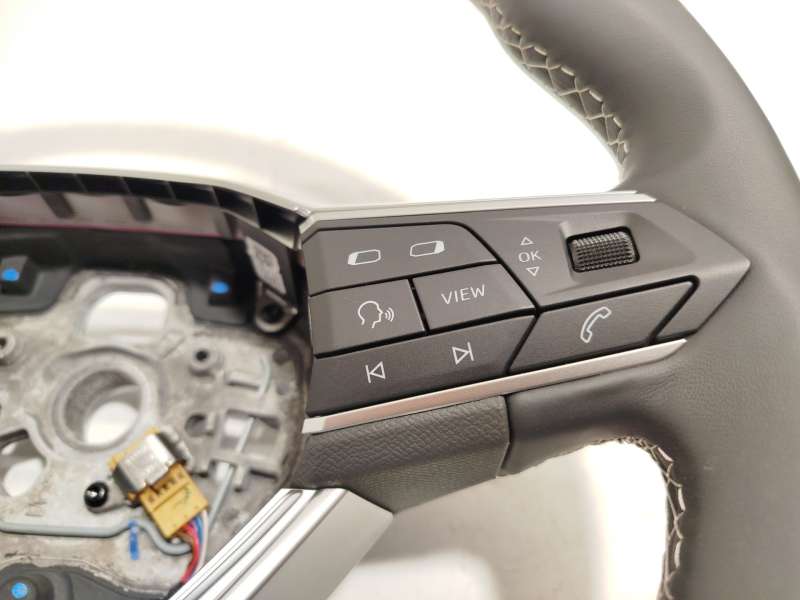 Recambio de volante para seat arona (kj7, kjp) 1.0 tsi referencia OEM IAM 5FF419091WVV - Blanco 3