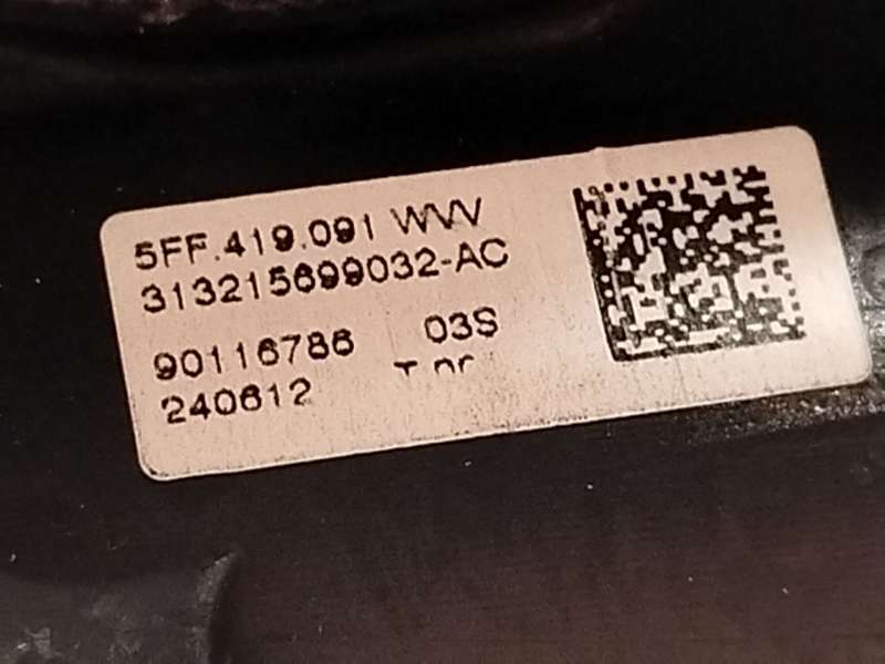 Recambio de volante para seat arona (kj7, kjp) 1.0 tsi referencia OEM IAM 5FF419091WVV - Blanco 6