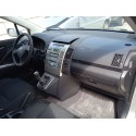 TOYOTA COROLLA VERSO (ZER_, ZZE12_, R1_)