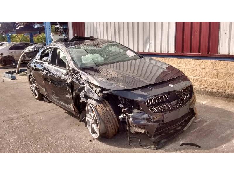 MERCEDES-BENZ CLASE CLA (W117)