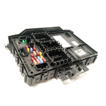 CAJA RELES / FUSIBLES RU5T15604BJCC 2758213 F005V04496