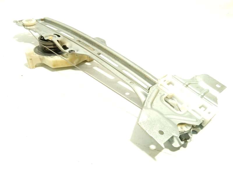 Recambio de elevalunas trasero derecho para peugeot 308 ii (lb_, lp_, lw_, lh_, l3_) 1.2 thp 130 referencia OEM IAM 9825710480 - Blanco 2
