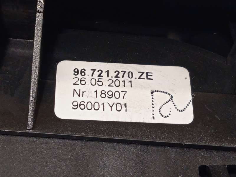 Recambio de palanca cambio para peugeot 5008 1.6 hdi fap referencia OEM IAM 9687024580 96721270ZE - Blanco 5