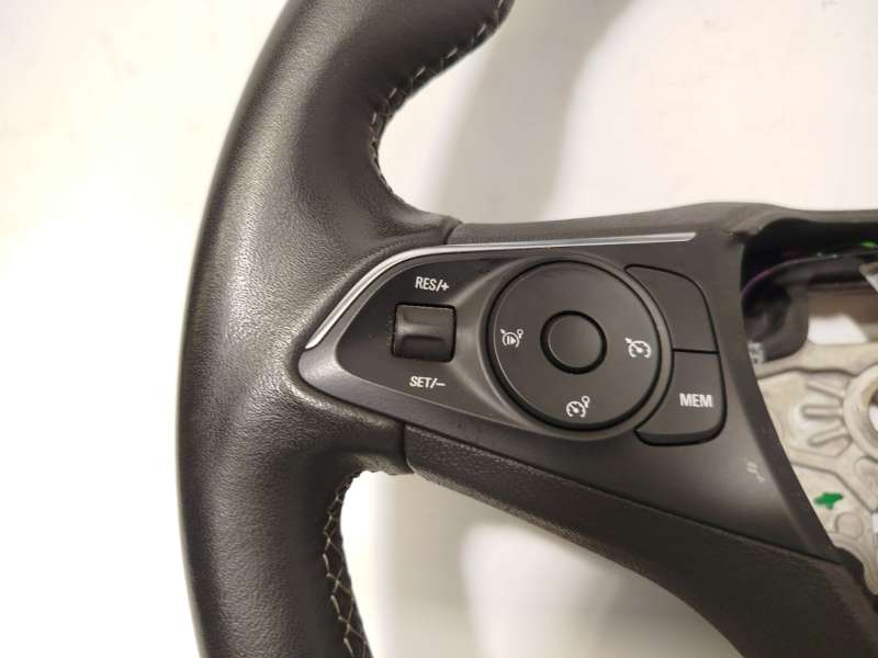 Recambio de volante para opel crossland x / crossland (p17, p2qo) 1.5 (75) referencia OEM IAM 39238138 - Rojo 3