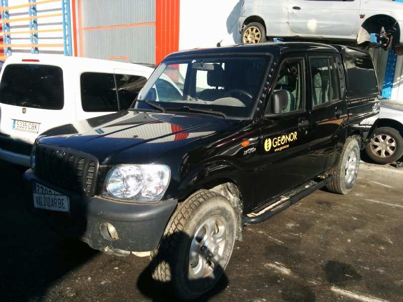 MAHINDRA PIK UP DC 4X4