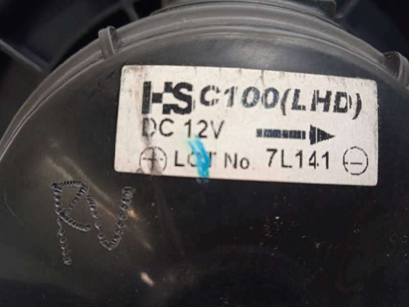 Recambio de motor calefaccion para chevrolet captiva 2.0 vcdi lt referencia OEM IAM 7L141  42424010 4