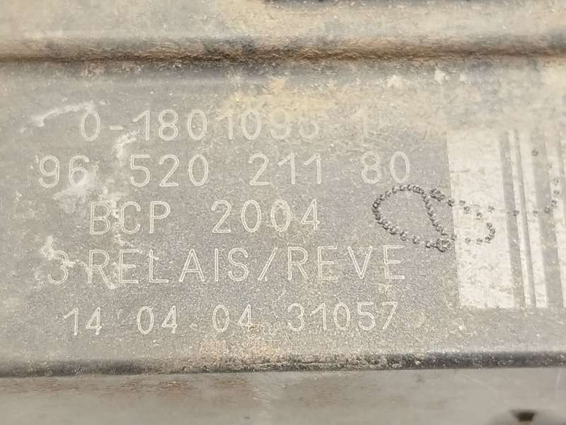 Recambio de caja precalentamiento para peugeot 207/207+ (wa_, wc_) 1.4 hdi referencia OEM IAM 9652021180 4