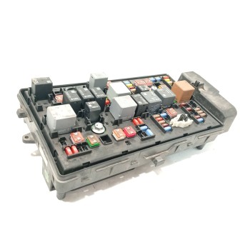 CAJA RELES / FUSIBLES 13255300 544949969 