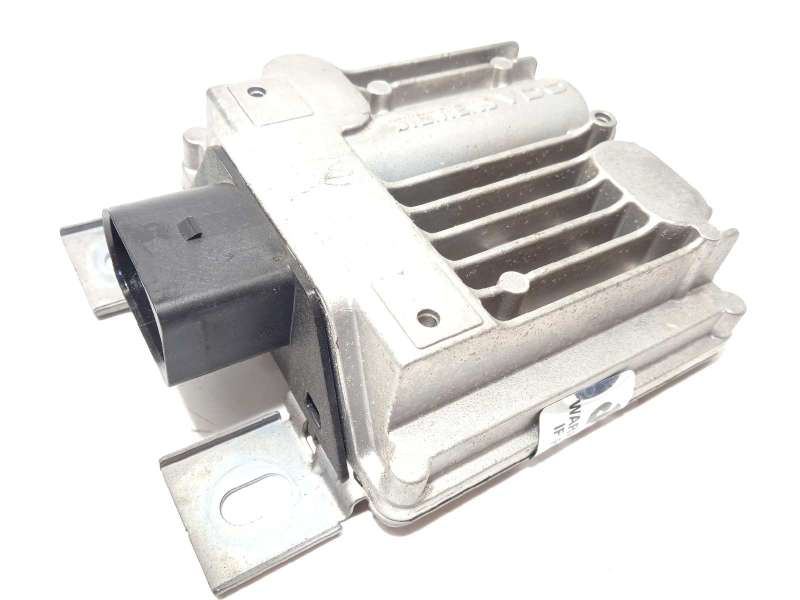 Recambio de centralita bomba combustible para porsche panamera 4 s referencia OEM IAM 7P0906093A 7P0906093AB A2C53355730 2
