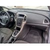 opel astra j lim. del año 2010