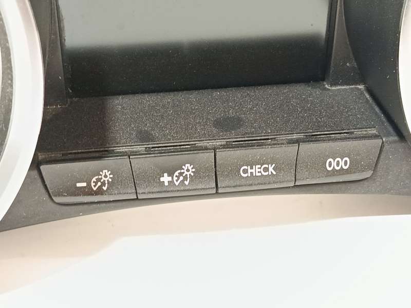 Recambio de cuadro instrumentos para peugeot 508 i (8d_) 2.0 hdi referencia OEM IAM 9824842180 9824842180 503003070231 5