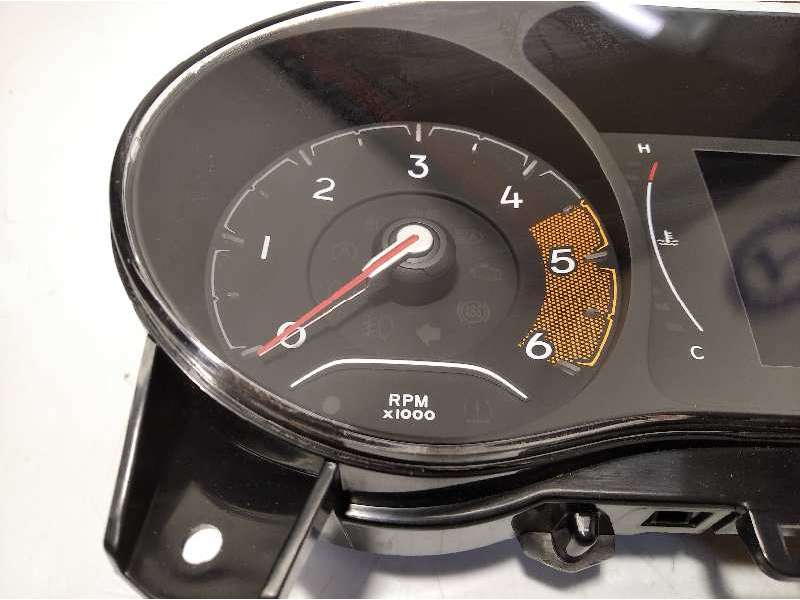 Recambio de cuadro instrumentos para jeep compass ii longitude 4x2 referencia OEM IAM 6RX43DX9AD 5UT88DX9AI 503019140403 2