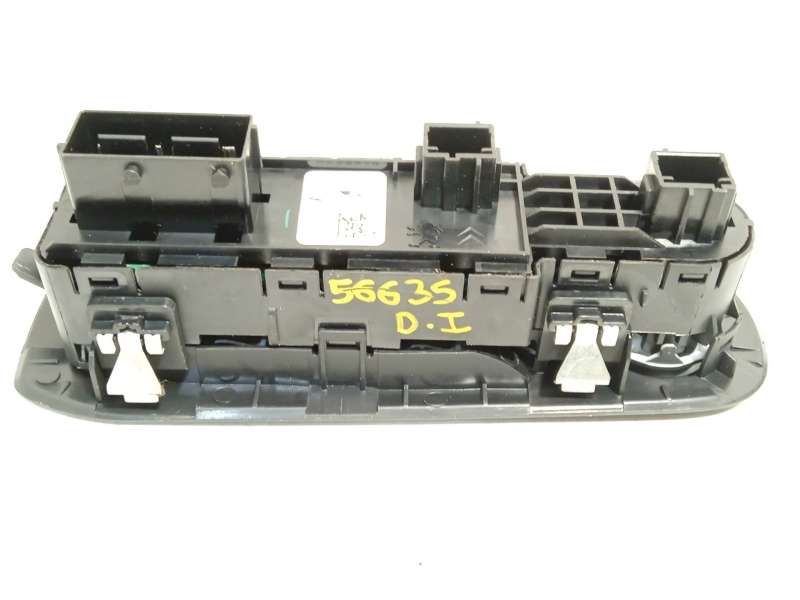 Recambio de mando elevalunas delantero izquierdo para peugeot 308 ii (lb_, lp_, lw_, lh_, l3_) 1.2 thp 130 referencia OEM IAM 98 - Blanco 4
