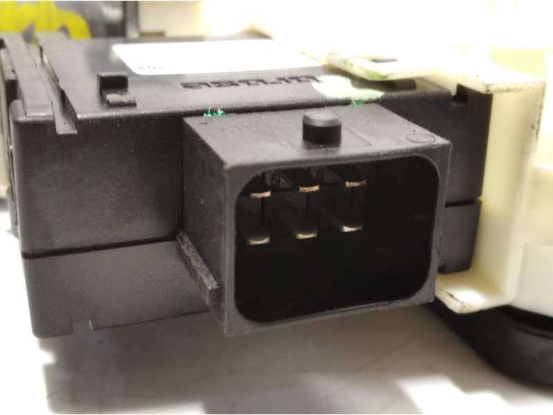 Recambio de elevalunas delantero derecho para jeep compass ii longitude 4x2 referencia OEM IAM 0130822875 68292082AA C61743100 3