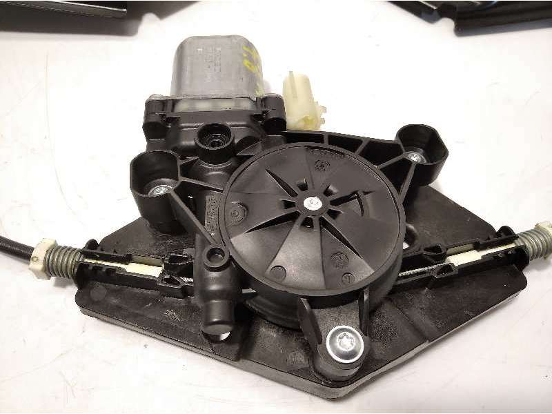 Recambio de elevalunas trasero derecho para jeep compass ii longitude 4x2 referencia OEM IAM 0130822662  68292132AA 2