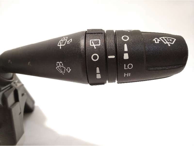 Recambio de mando intermitentes para jeep compass ii longitude 4x2 referencia OEM IAM 6UE03LXHAA  6UW39LXHAA 3