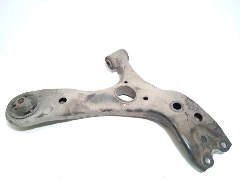 BRAZO SUSPENSION INFERIOR DELANTERO DERECHO 4806847050 