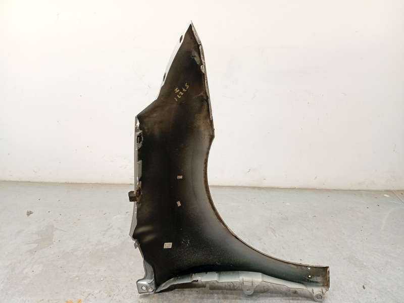 Recambio de aleta delantera izquierda para citroën c4 i sedán 1.6 hdi referencia OEM IAM 7840Q3 - Plata 2