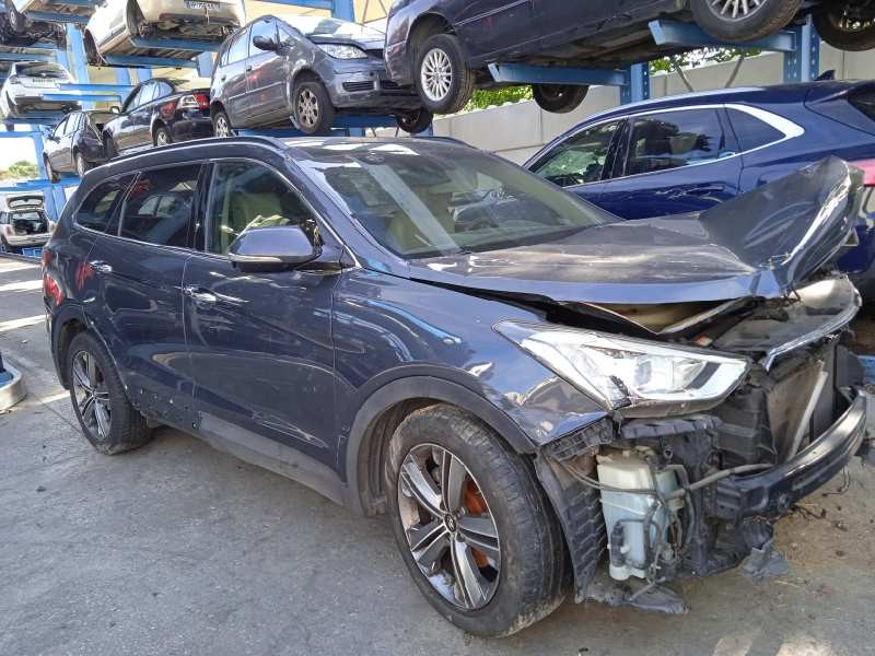 HYUNDAI GRAND SANTA FE