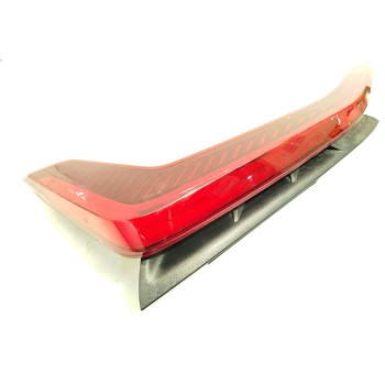 PILOTO TRASERO IZQUIERDO 92401AT000 