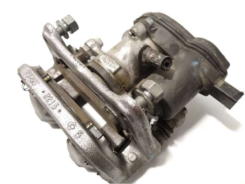 Recambio de pinza freno trasera derecha para jeep compass ii longitude 4x2 referencia OEM IAM 068267352AB K68338708AA 68338708AA 3