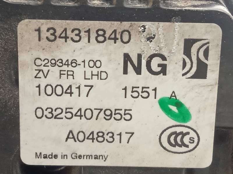 Recambio de cerradura puerta delantera derecha para opel corsa e business referencia OEM IAM 13431840 - Blanco 4