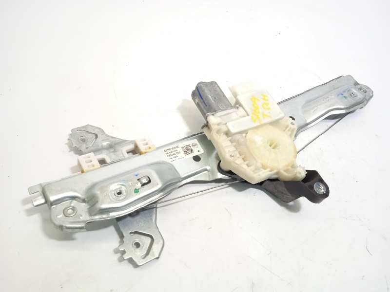 ELEVALUNAS TRASERO DERECHO 82700HV00C 