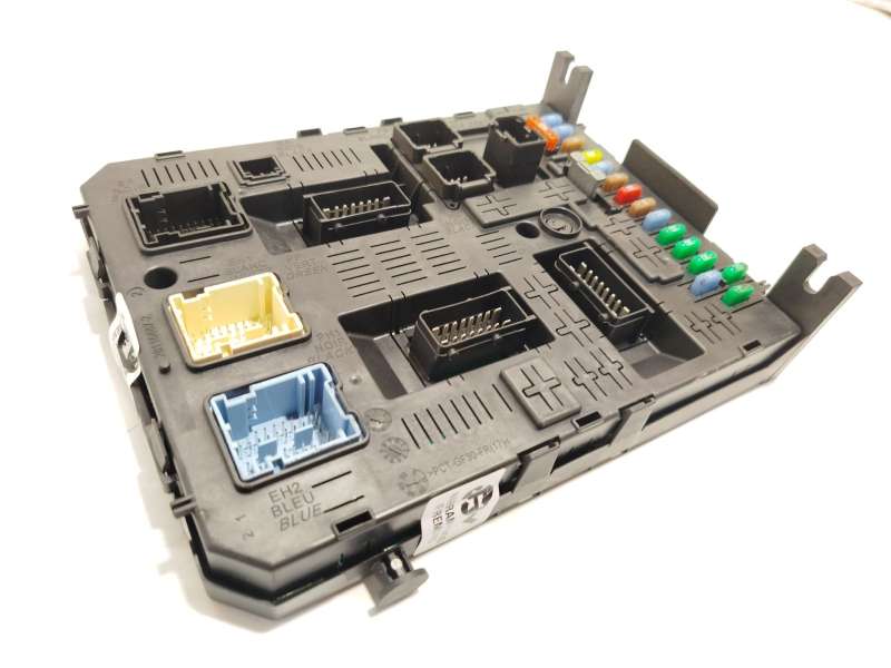 Recambio de caja reles / fusibles para citroën c4 grand picasso i (ua_) 1.6 hdi referencia OEM IAM 9664059080 657064 2