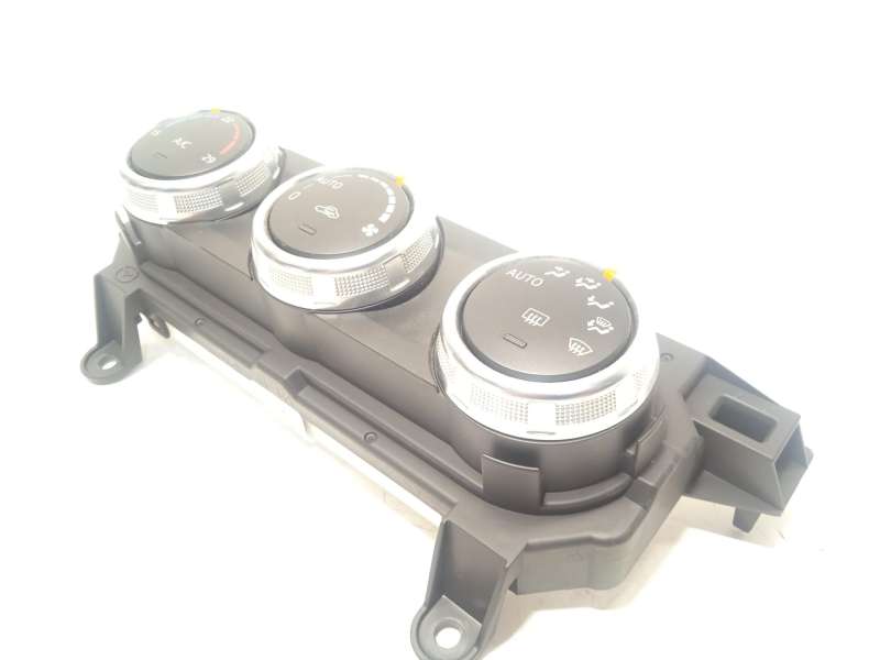 Recambio de mando calefaccion / aire acondicionado para mazda cx-3 2.0 cat referencia OEM IAM DH0P61190C - Gris 2