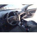 TOYOTA AVENSIS SEDÁN (_T25_)