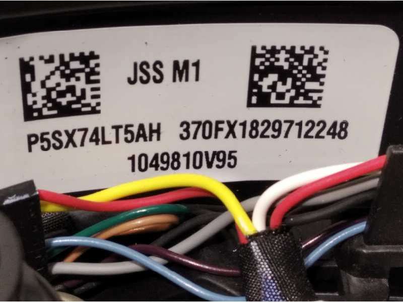 Recambio de volante para jeep compass ii longitude 4x2 referencia OEM IAM P5SX74LT5AH 5YM98LT5AF 6
