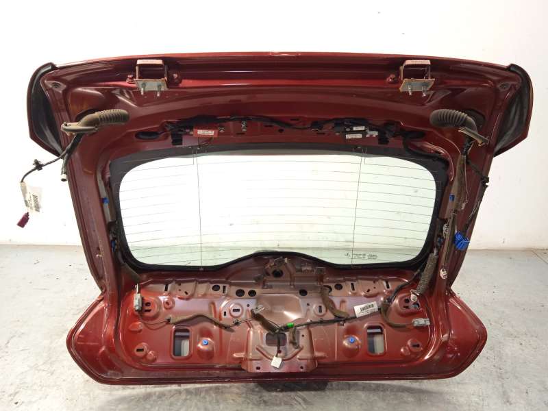 Recambio de porton trasero para volvo v40 hatchback (525) d2 referencia OEM IAM 32227622 39814120 - Rojo 4