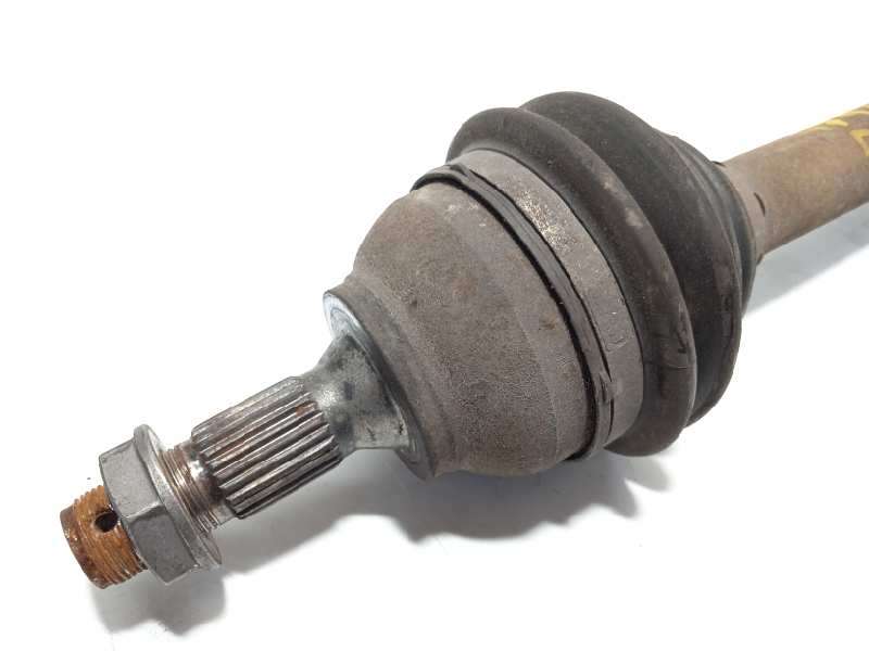 Recambio de transmision delantera derecha para peugeot 3008 1.6 blue-hdi fap referencia OEM IAM 9684135480 2