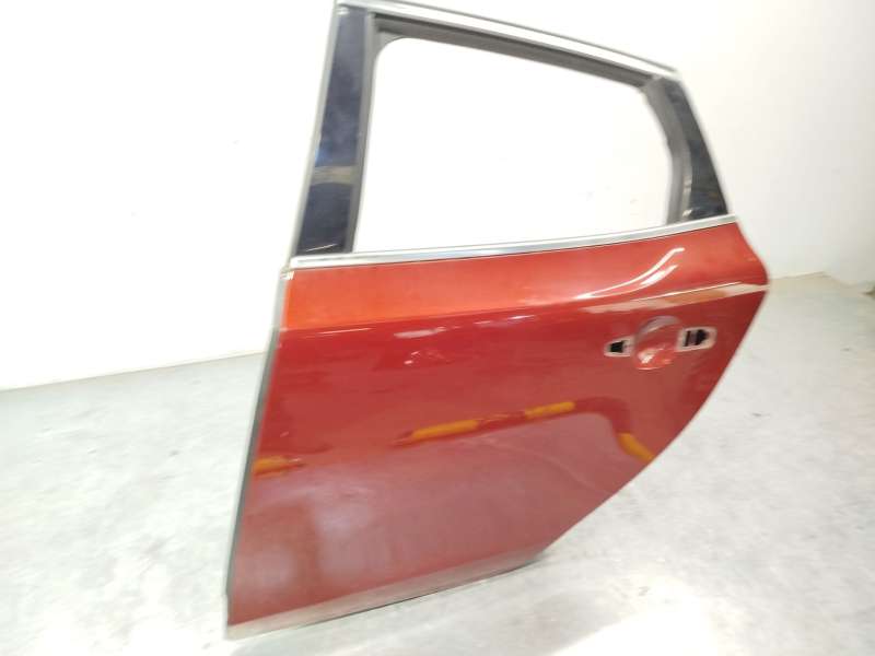 Recambio de puerta trasera izquierda para volvo v40 hatchback (525) d2 referencia OEM IAM 32321999 - Rojo 2