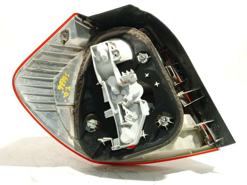 Recambio de piloto trasero derecho para bmw 1 (e81) 116 d referencia OEM IAM 63217164956 - Blanco 3