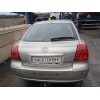 toyota avensis berlina (t25) del año 2004