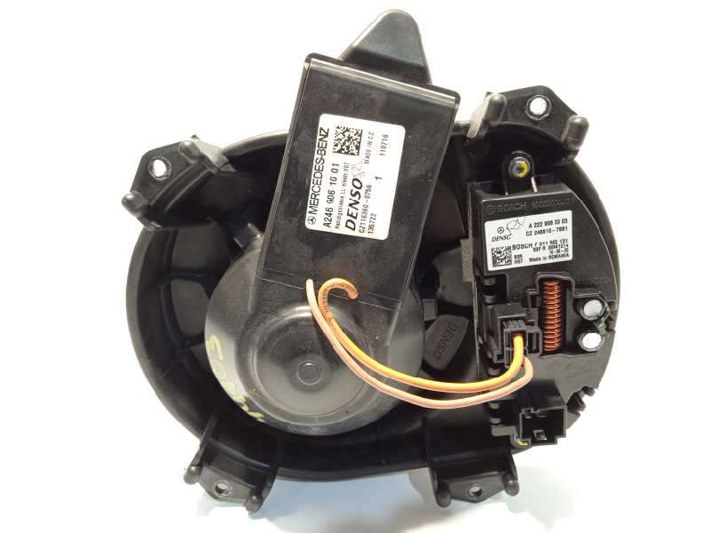 Recambio de motor calefaccion para infiniti q30 2.2d premium referencia OEM IAM A2469061601 A2229060303 CZ1163600756 - Blanco 2