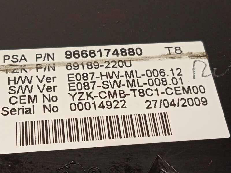 Recambio de cuadro instrumentos para peugeot 3008 premium referencia OEM IAM 9666174880 9810462680 7