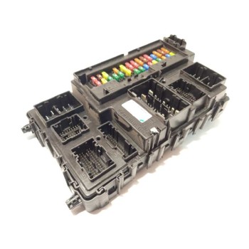 CAJA RELES / FUSIBLES GU5T15604BFD 2038397 A2C7537380350