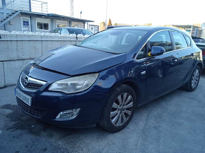 OPEL ASTRA J LIM.