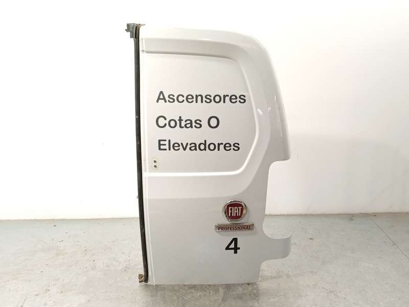 PUERTA TRASERA DERECHA NOREF 