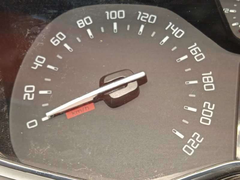 Recambio de cuadro instrumentos para citroën c3 shine referencia OEM IAM 9823058380 3