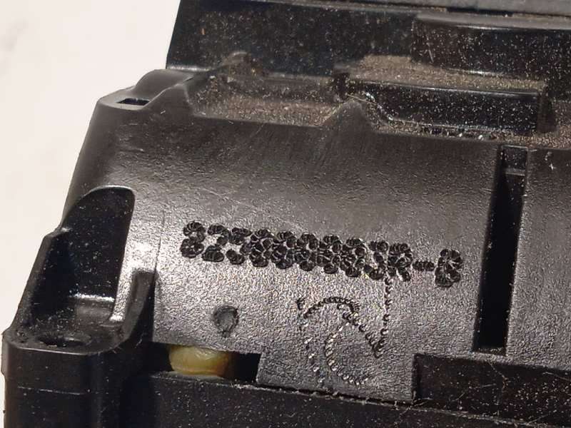 Recambio de cerradura puerta trasera derecha para renault laguna iii 1.5 dci diesel referencia OEM IAM 825000003R - Negro 4