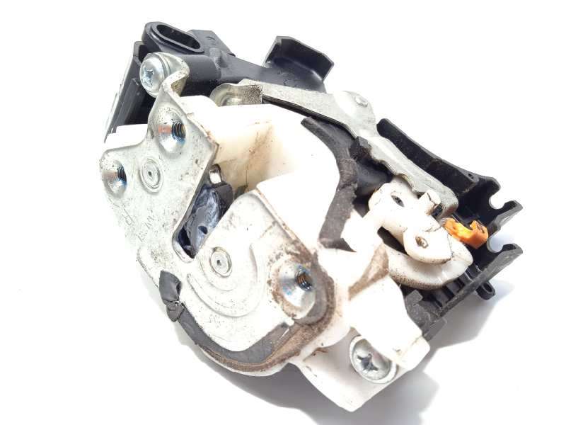 CERRADURA PUERTA DELANTERA DERECHA MN167832 