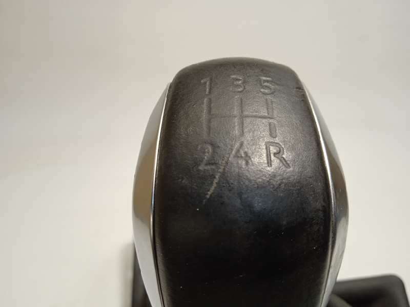 Recambio de palanca cambio para peugeot 208 business line referencia OEM IAM 9808161780 - Blanco 4